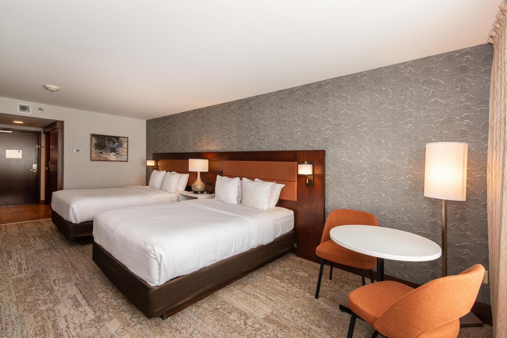 Quality Inn & Suites Val-d'Or Eksteriør bilde